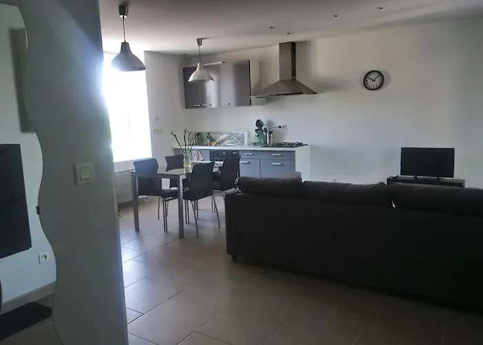Bel Appart Duplex Moderne A 9 Min De L\'Aeroport